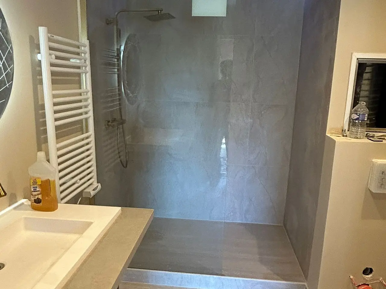Rénovation complète d’une salle de bain à Bagneux : résultat final